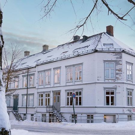 Ferienwohnung The Golden Lion Street Getaway Trondheim Exterior foto