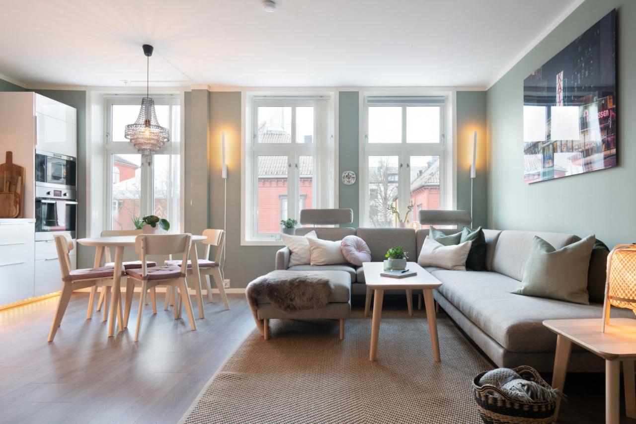 Ferienwohnung The Golden Lion Street Getaway Trondheim Exterior foto